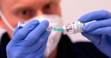 Covid –  La vacuna de AstraZeneca se retira de circulación, “pero no por culpa de sus efectos secundarios”