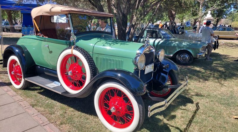 🔊 En Junio vuelven los autos clásicos y antiguos a Brinkmann