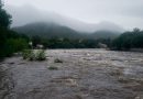 La Secretaría de Gestión de Riesgo alertó por crecidas en ríos serranos