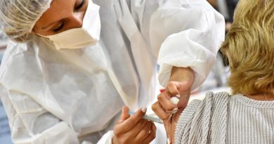 El Ministerio de Salud insta a aplicarse las vacunas de refuerzo contra el coronavirus