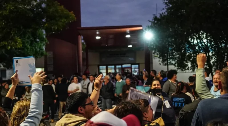 Marcha universitaria en San Francisco: gran convocatoria por la educación pública