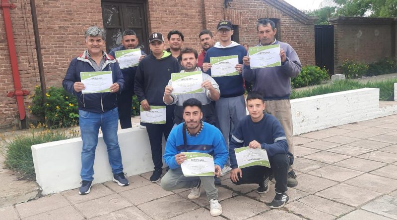 Personal municipal participó de Taller de Poda Urbana en el INTA