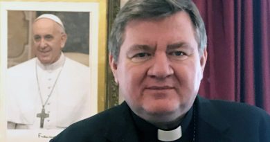 🔊  Peregrinación – El Nuncio Apostólico Monseñor Adamczyk Miroslaw visita Col.Vignaud y Miramar