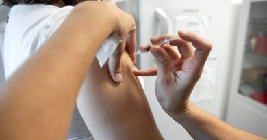 Salud recuerda que está disponible una nueva vacuna para personas gestantes