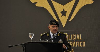 Acto por el 9* aniversario de Fuerza Policial Antinarcotráfico