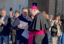 El Nuncio Apostólico Miroslav Adamczyk recibido con honores en Col. Vignaud