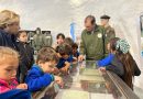 Educación, memoria y homenaje: los estudiantes visitan la muestra Malvinas en el Museo Regional