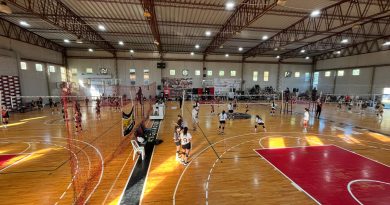 Con más de 30 equipos se está jugando el «Abierto Rojinegro de Voley»