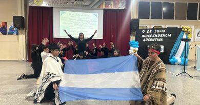 🔊 Tono de despedida  de Ariel Ramallo en su discurso en el   «Acto Día de la  Independencia»