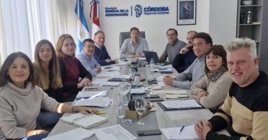 El Gobierno provincial y UEPC avanzan en una agenda de diálogo