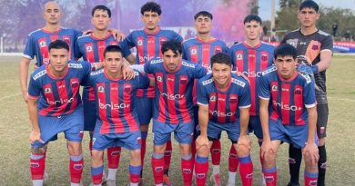 Fútbol/Zona Norte:  Importante victoria del «santo»    –  Tiro Federal es el único puntero