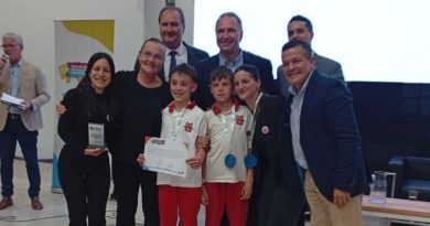 Feria de Ciencias en Córdoba: Los chicos del IECS avanzaron a la instancia nacional