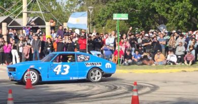 Gran convocatoria tuvo el 13* Encuentro de Clásicos y Expo Motos en Col. Vignaud