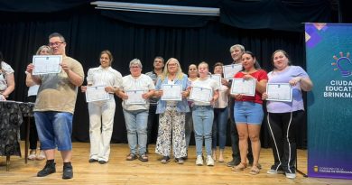 🎥  Entregaron certificados de los Cursos de la UPB y CEDER