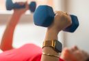 “El músculo es el gran órgano de la longevidad”: cinco ejercicios sencillos para hacer en casa