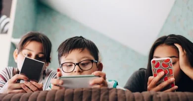 San Francisco: proponen acuerdos comunitarios para regular el uso del celular en niños y adolescentes