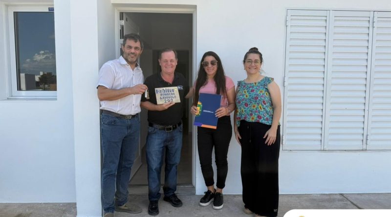 🏠 Habitar llegó al mes 12 con la entrega de la casa número 12