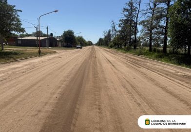 Avanzan los trabajos de mejora en los caminos del sector oeste de Brinkmann