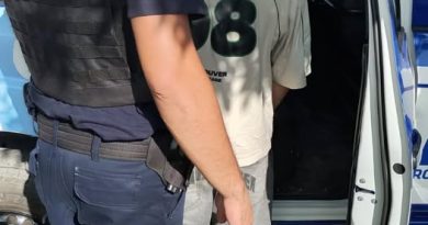 🔊  Tres jóvenes de Balnearia y Porteña aprehendidos en una pelea callejera en Brinkmann