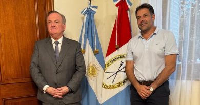 Importantes gestiones en Santa Fe: viviendas, inclusión social y obras sanitarias para Suardi