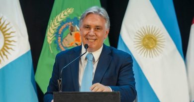 Llaryora anunció la creación de Campus Innova Futuro y la expansión universitaria en toda la provincia