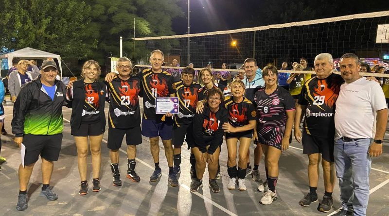 Newcom de Centro ya juega Torneos Nacionales e Internacionales